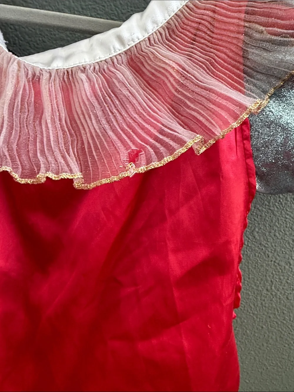 Disney Store Snow White Princess Dress Sz 4T Cape